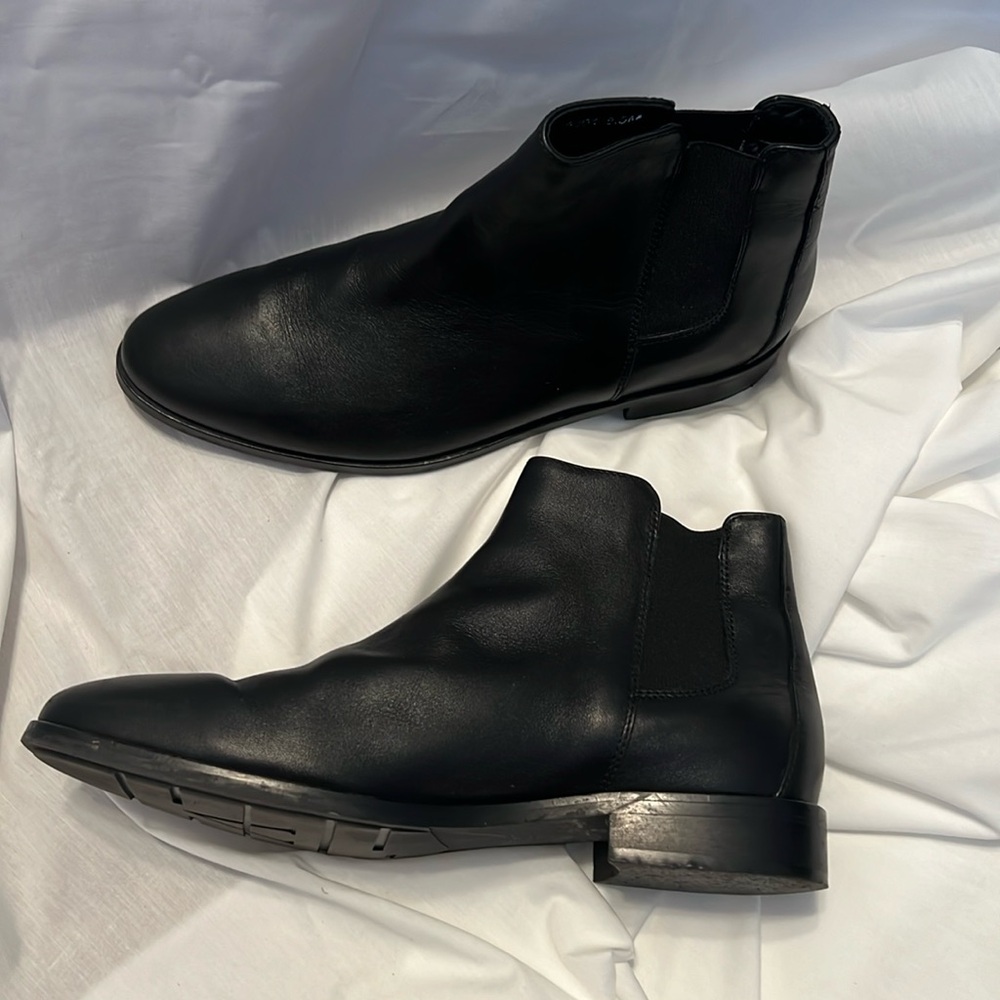 Aquatalia Chelsea boots